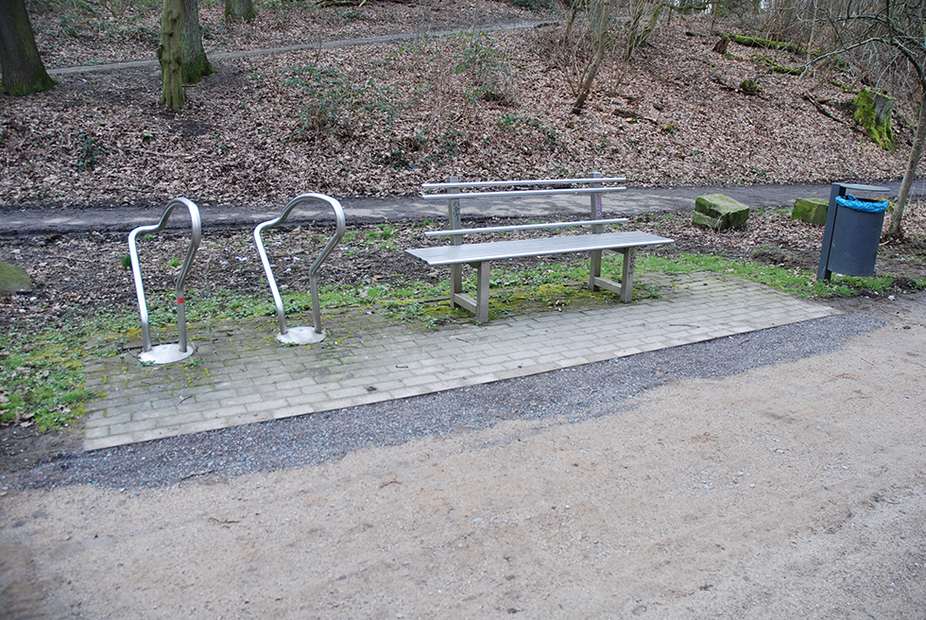 Die Übergänge zu den gepflasterten Flächen wurden angeglichen