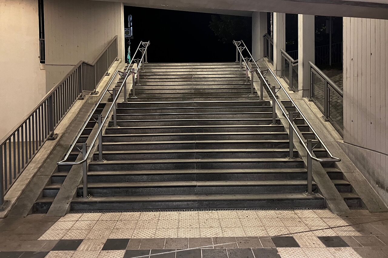 Treppe mit Schieberampen
